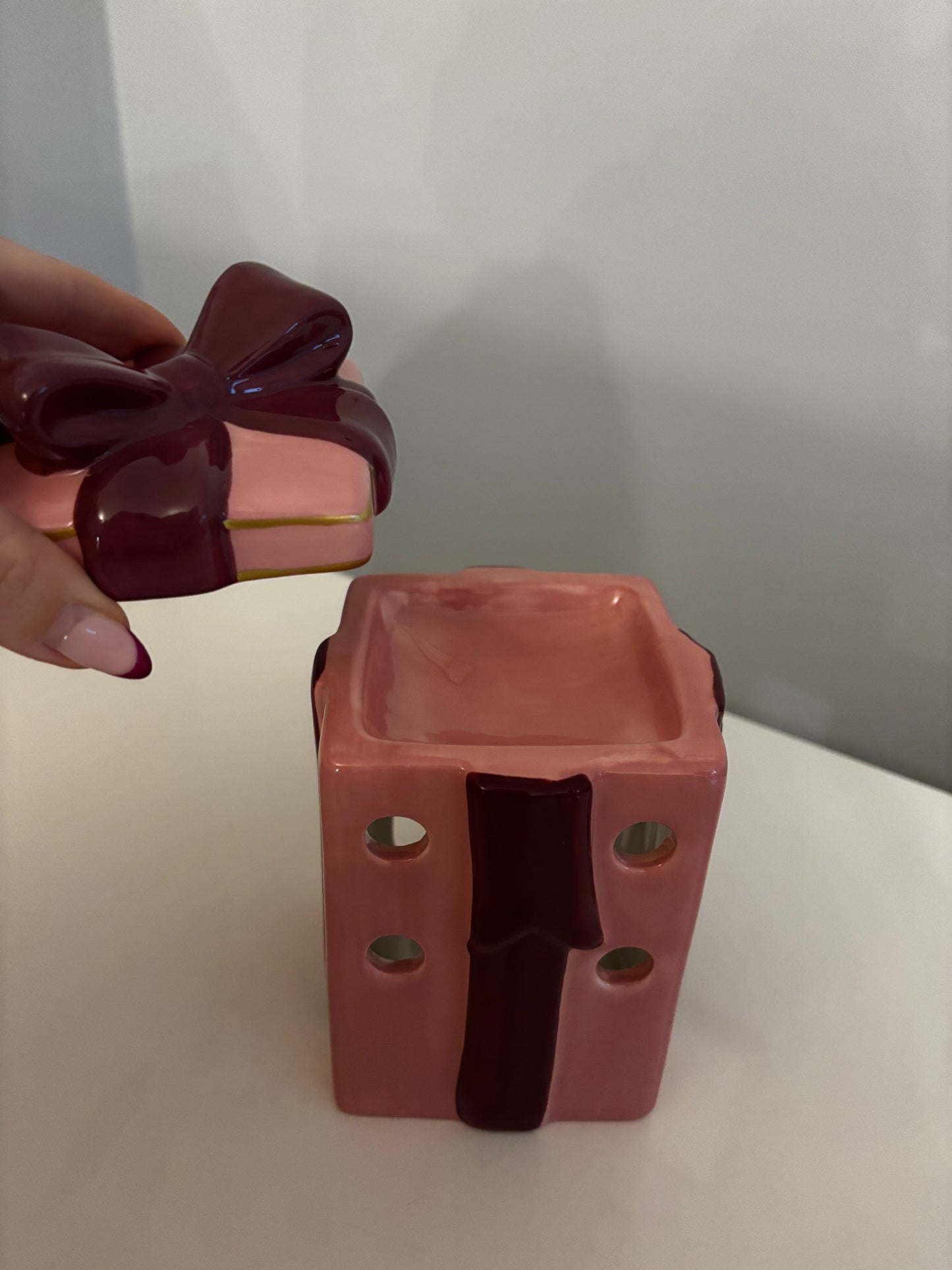 Present Wax Melt Burner Gift Set